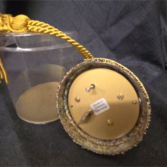 REUGE Musical Christmas Bell Ornament Silent Night Gold Floral Original Box - Picture 2 of 5